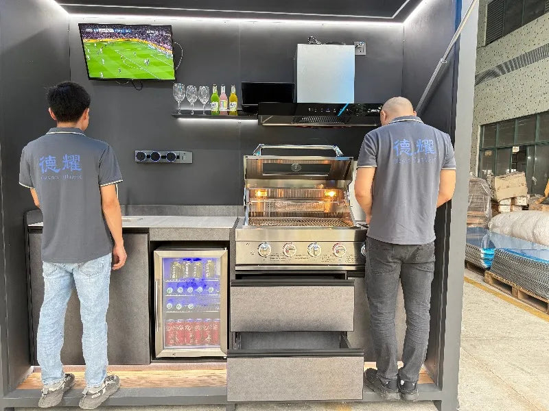 New Modular SS304 Outdoor BBQ Kitchen with Disassemble Closable Shed BBQ Grills and Sink&fridge Combo for Family Party