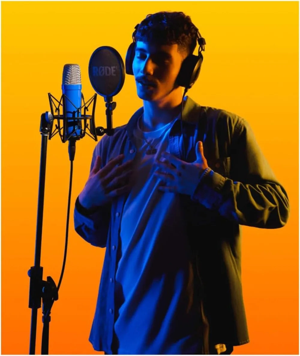 Large-Diaphragm Condenser Microphone with Shock Mount, Pop Filter & XLR Cable for Music, Vocal, Streaming & Podcasting (Cobalt)